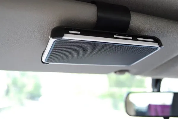 BeeWi Bluetooth Hands-Free Car Kit/Pocket Speaker BBS300