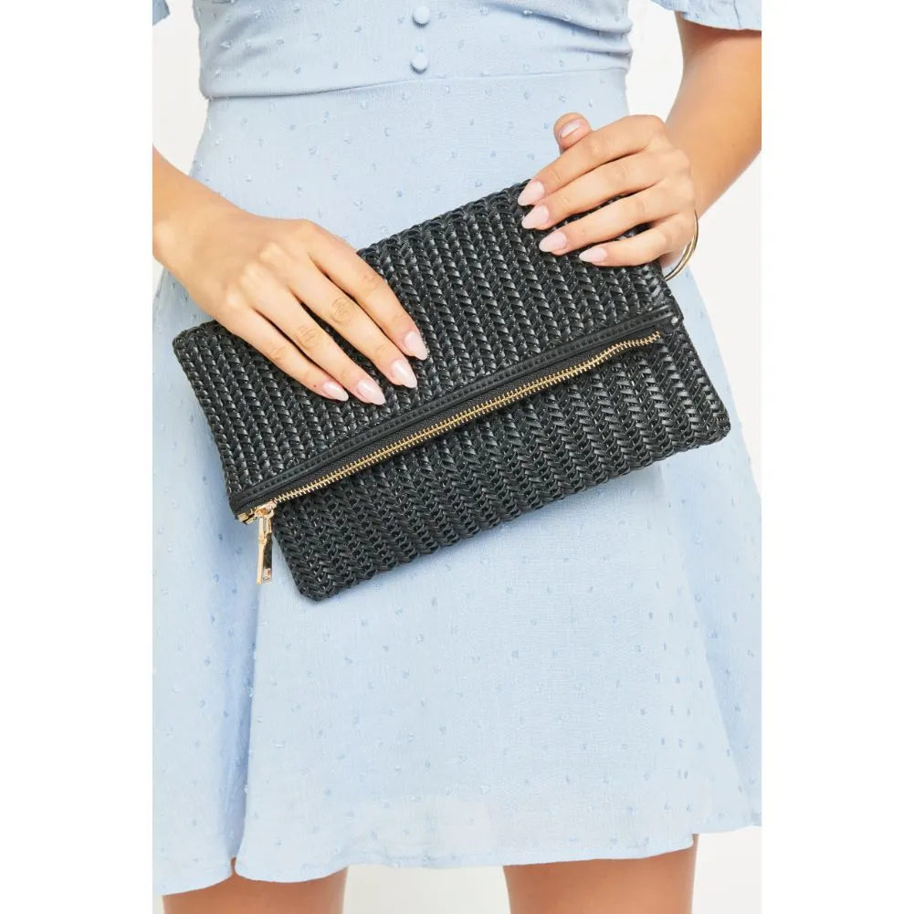 Carrie Clutch