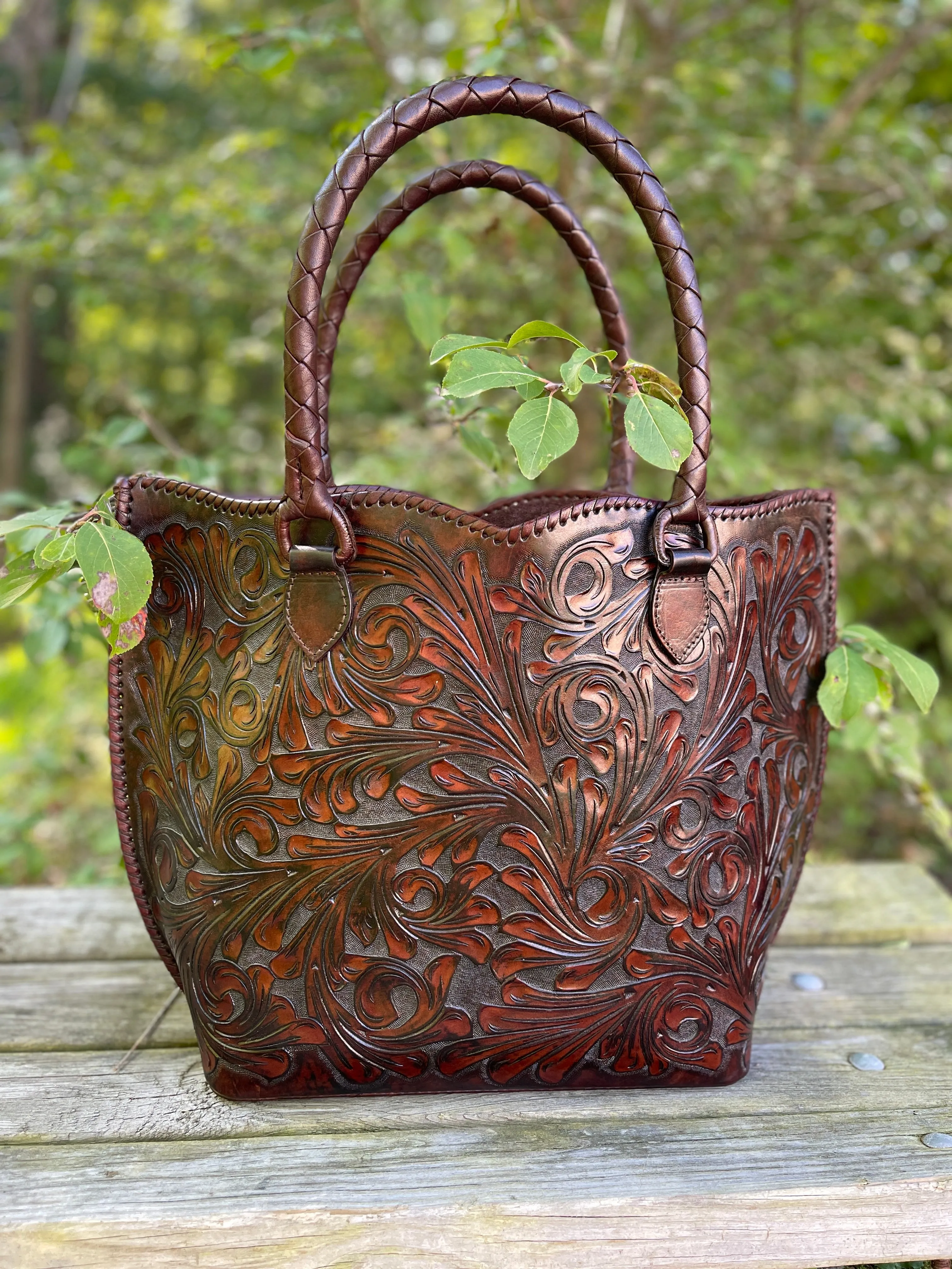 Hand-Tooled Leather Extra Large Tote "IBIZA" more colors