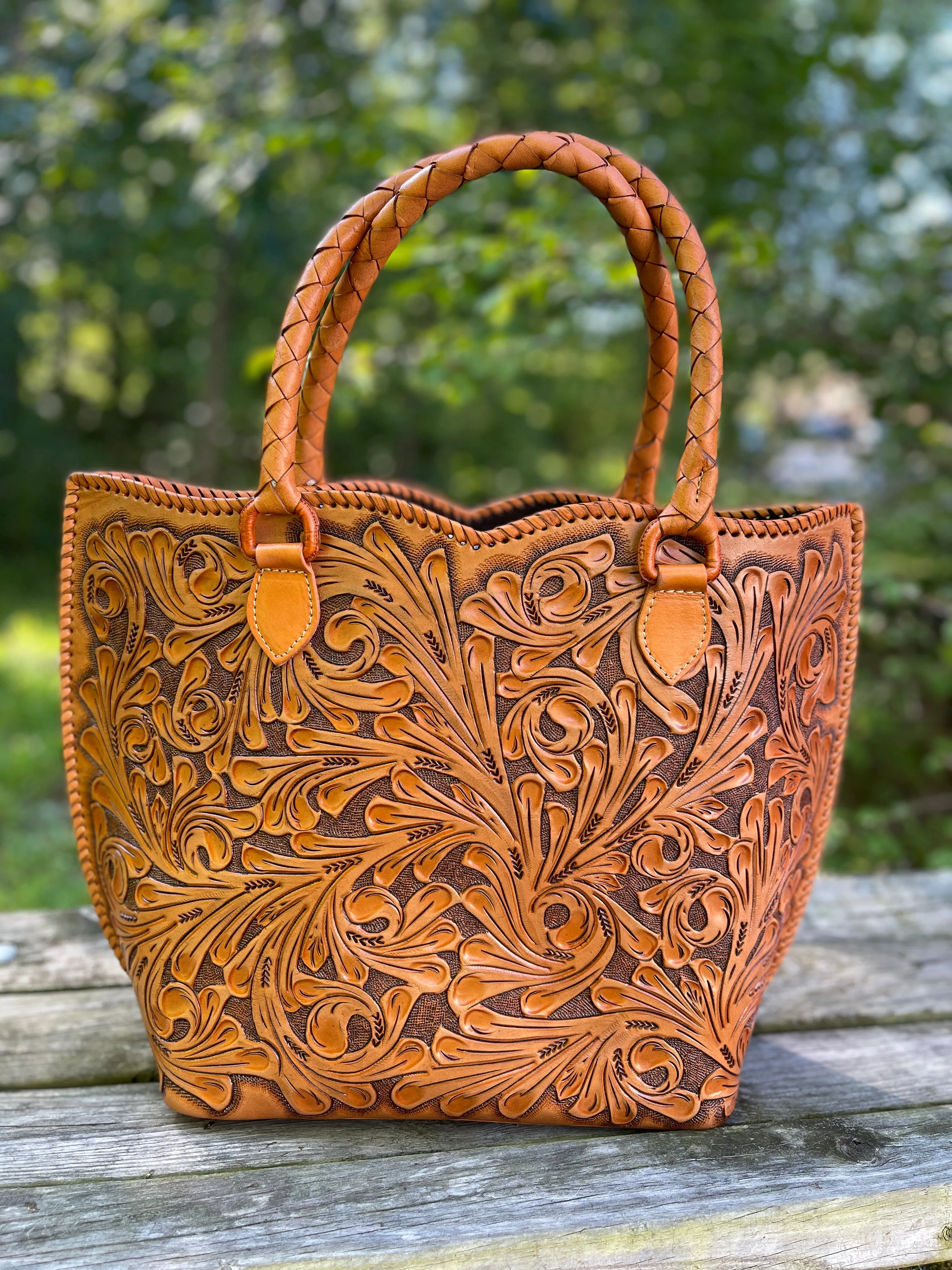 Hand-Tooled Leather Extra Large Tote "IBIZA" more colors